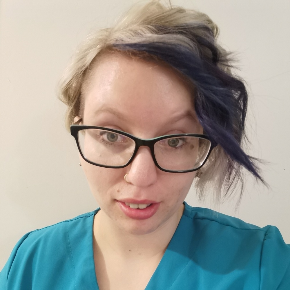 Meet your Posher, Lisa